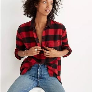 SOLD- Madewell Oversized Ex-Boyfriend Shirt in Buffalo Check